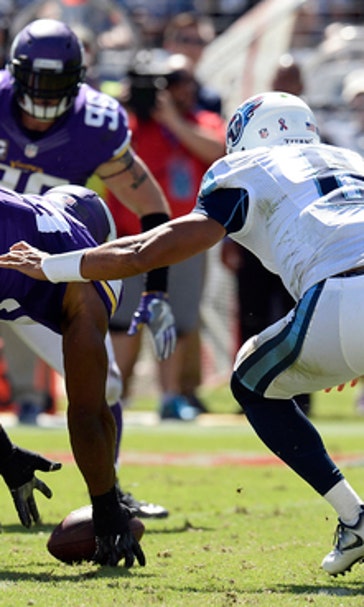 Mariota knows turnovers crucial as Titans QB learns on fly